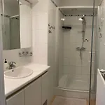 Lägenhet Appt Pablo Met Prive-garage, Vlakbij Zee, In Koksijde-bad *