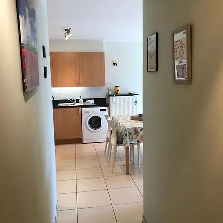 Appt Pablo Met Prive-garage, Vlakbij Zee, In Koksijde-bad *