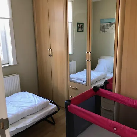 Appt Pablo Met Prive-garage, Vlakbij Zee, In Koksijde-bad Апартаменты