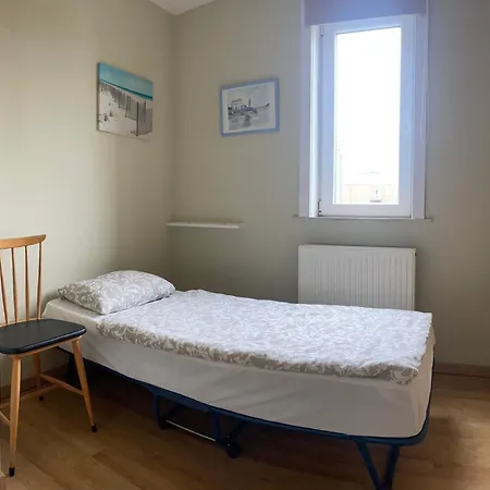 Appt Pablo Met Prive-garage, Vlakbij Zee, In Koksijde-bad Апартаменты