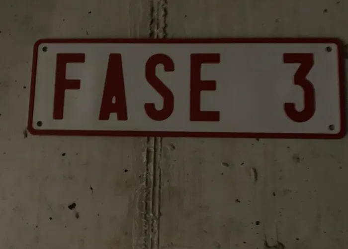 아파트 Appt Pablo Met Prive-garage, Vlakbij Zee, In Koksijde-bad