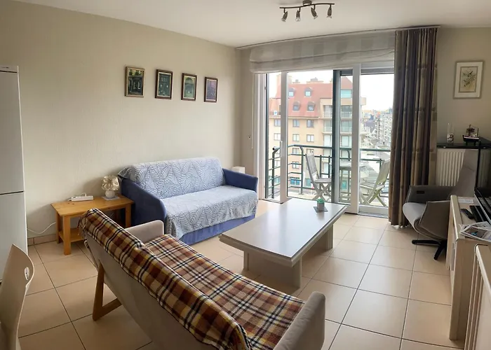 Appt Pablo Met Prive-garage, Vlakbij Zee, In Koksijde-bad 아파트